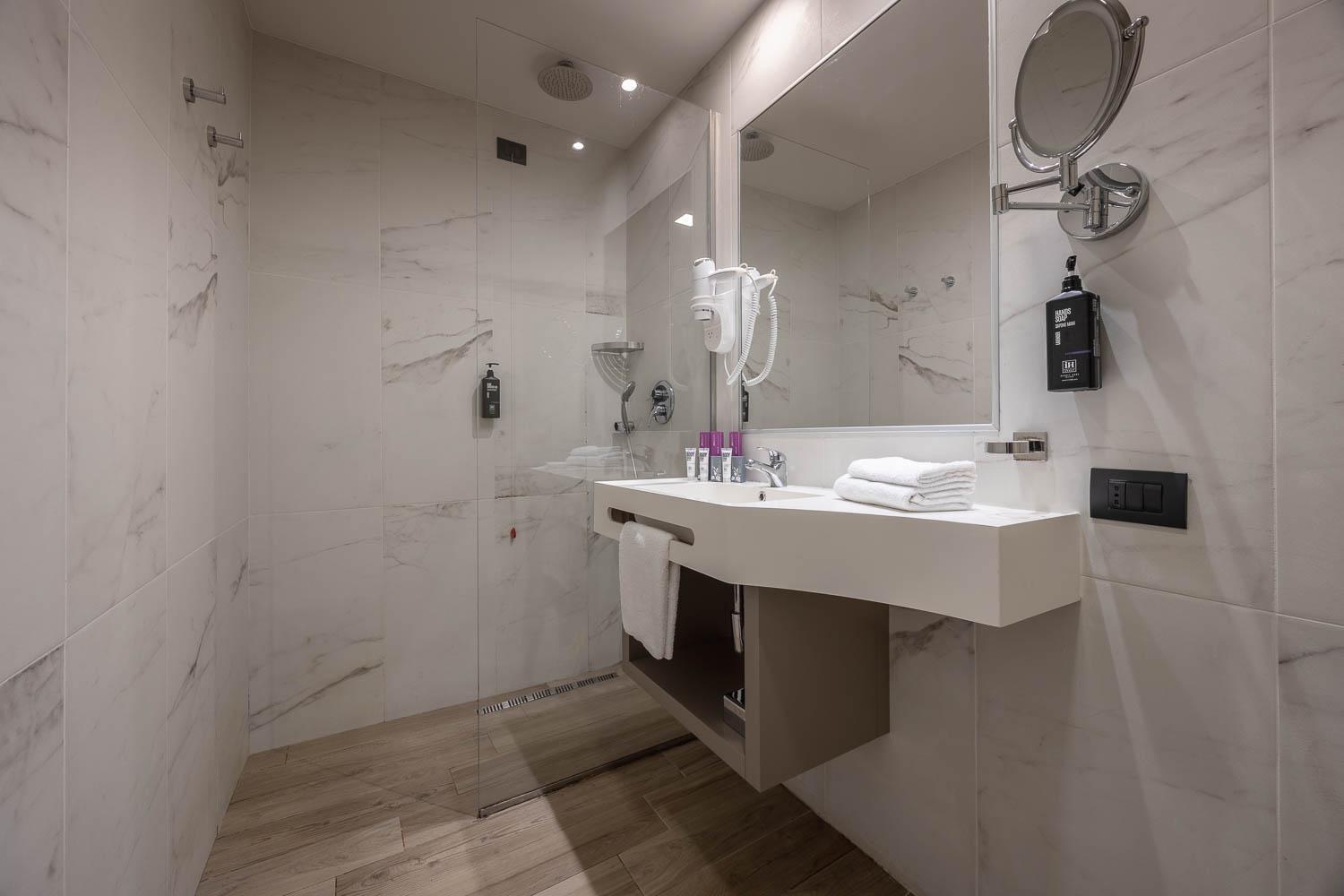 Hotel Ih Milano St. John
